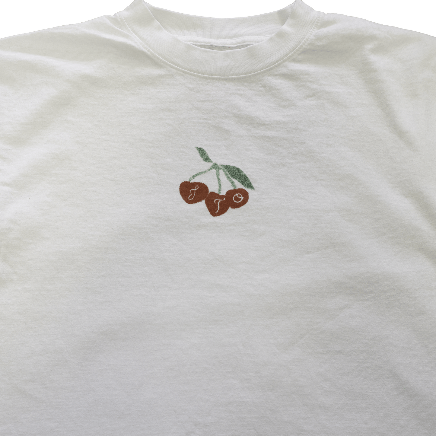 CEREZITAS BOXY FIT T-SHIRT